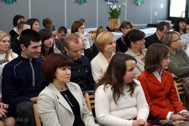 dsc06016.jpg - Podsumowanie międzygminne konkursu poetyckiego "Kurpie Zielone w Literaturze" - 26 listopada 2008 rok