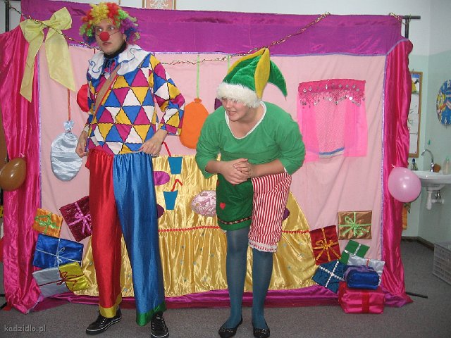 img_6804.jpg - Przedstawienie teatralne - 07.12.2010 r.