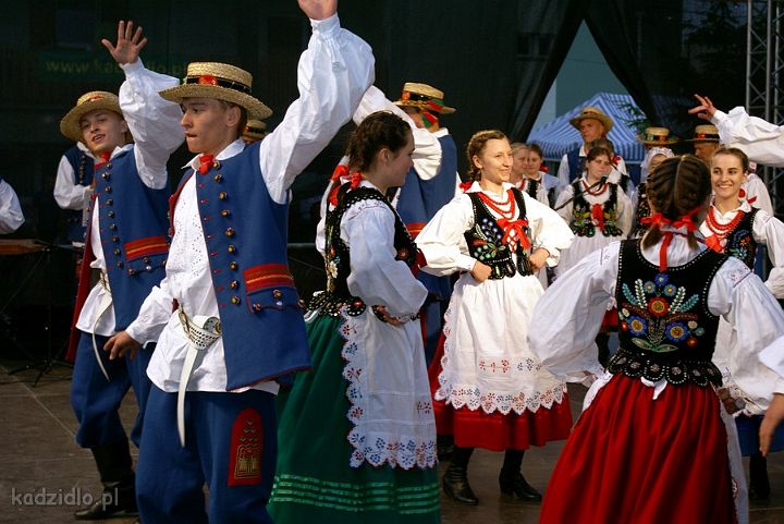 dsc03100.jpg - Zespół Folklorystyczny Folusz z Giedlarowej - Polska