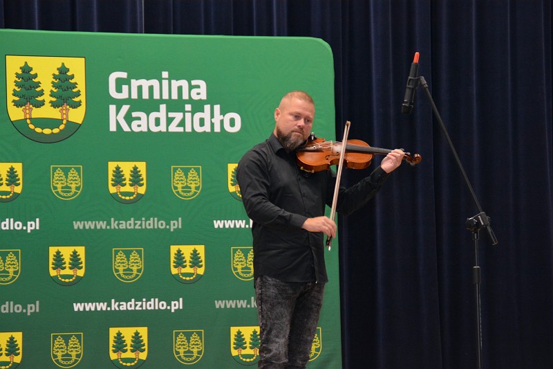 77.jpg